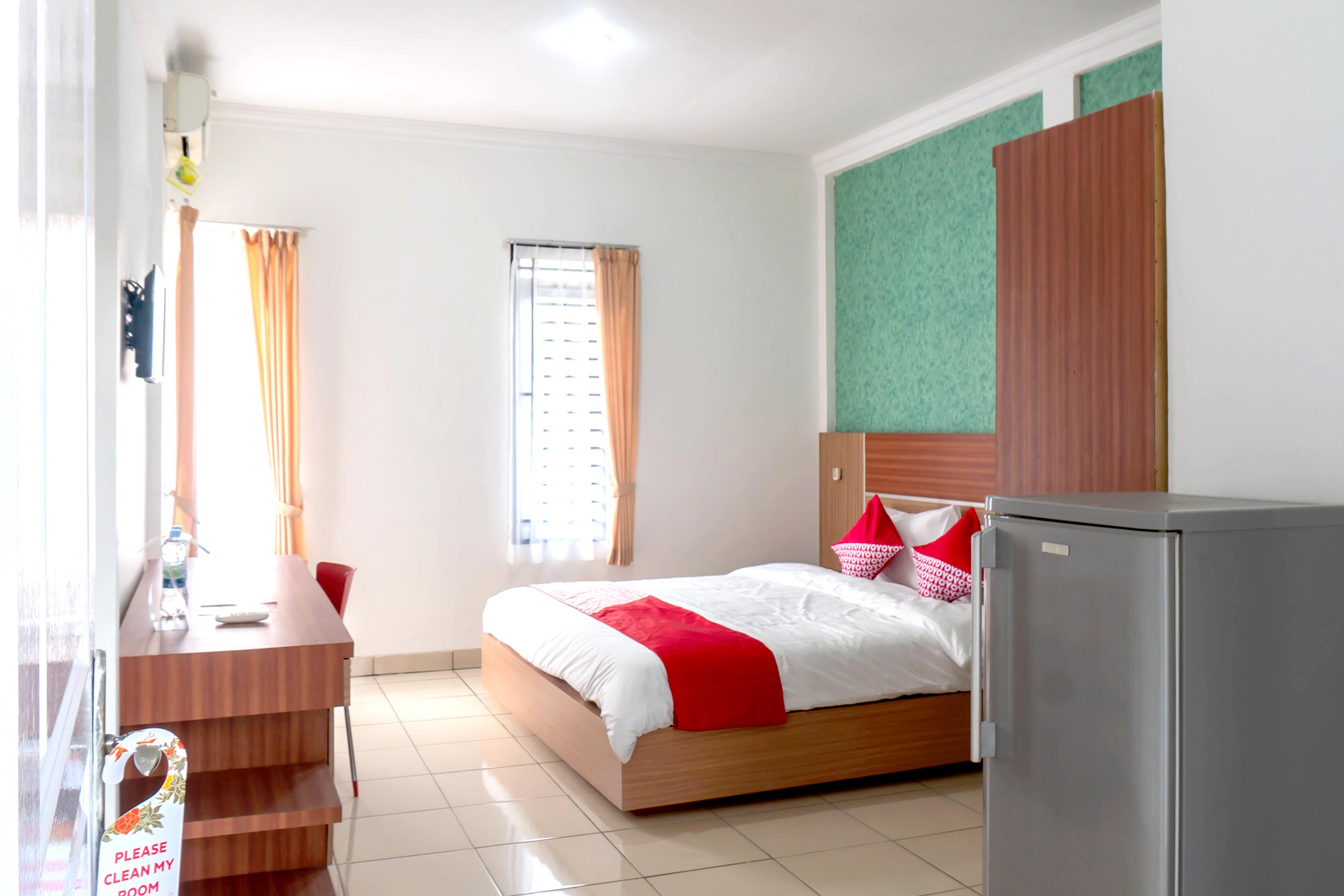 Super Oyo 617 Sukaraja Residence Syariah Bandung Ngoại thất bức ảnh