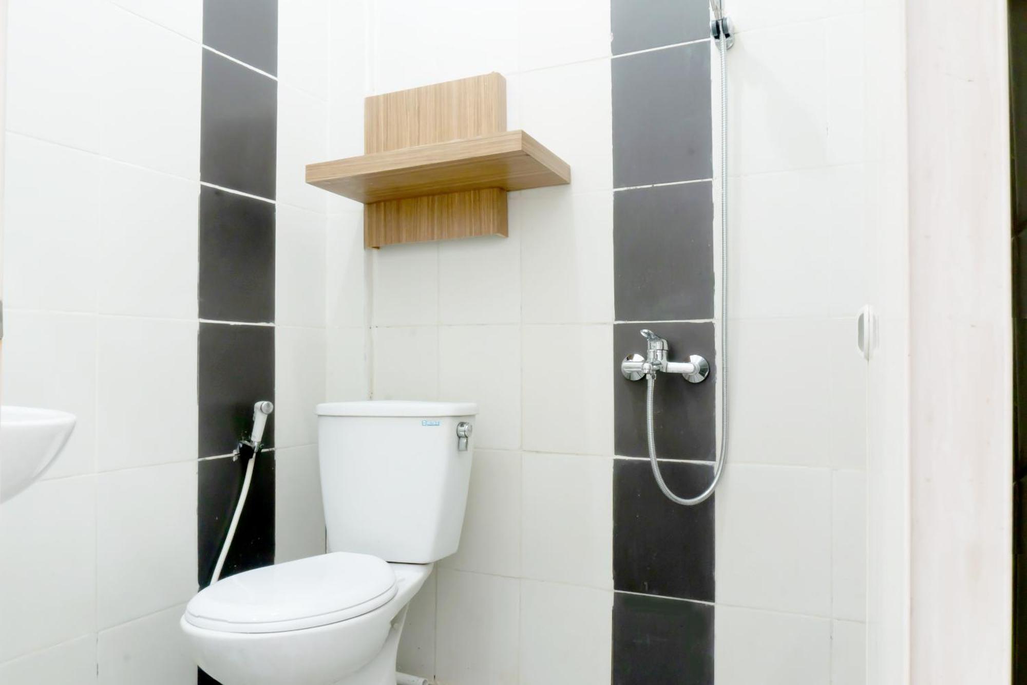 Super Oyo 617 Sukaraja Residence Syariah Bandung Ngoại thất bức ảnh