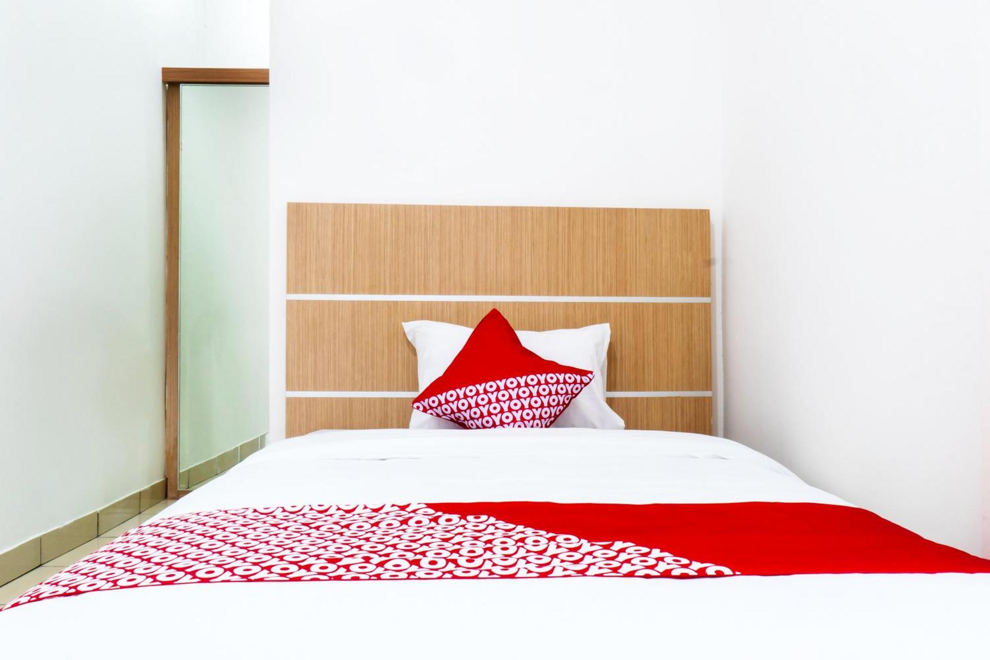 Super Oyo 617 Sukaraja Residence Syariah Bandung Ngoại thất bức ảnh
